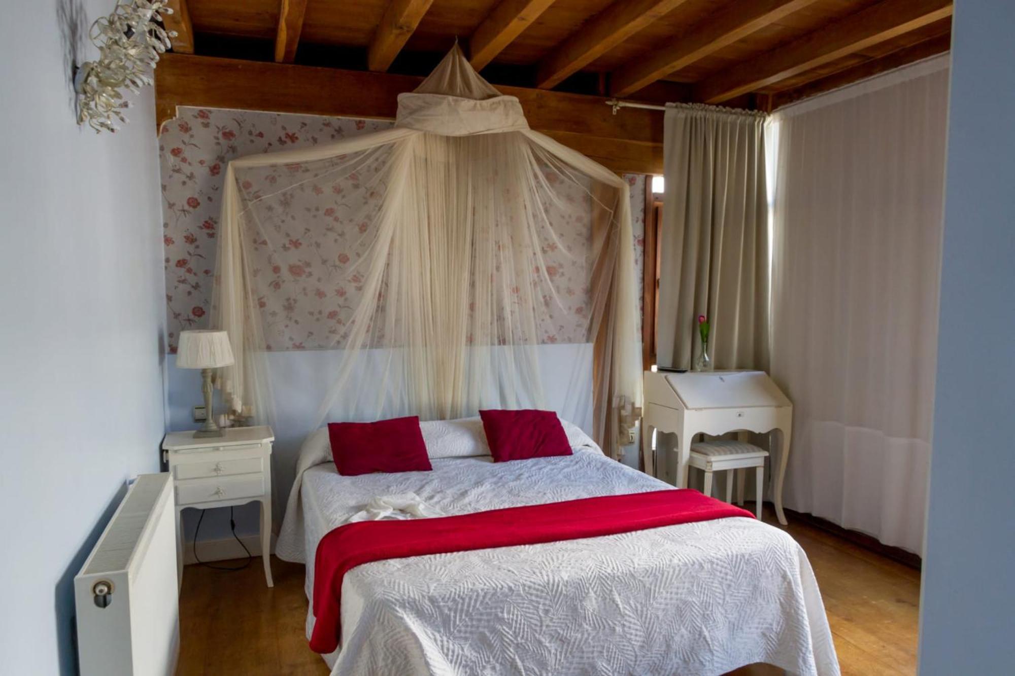 Hotel Agua Viva Eco H Wellness Castro Urdiales Exterior foto